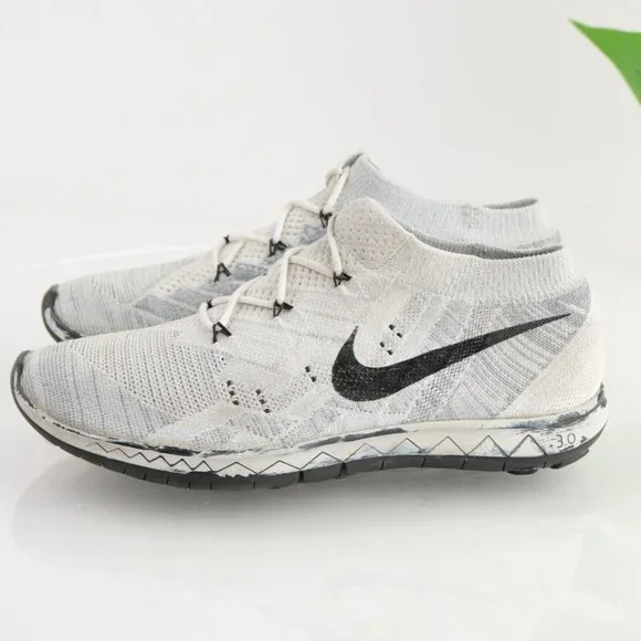 Nike Free Women's 3.0 Flyknit Running Shoe  Size 8.5 Mid Gray White Black - Picture 8 of 13